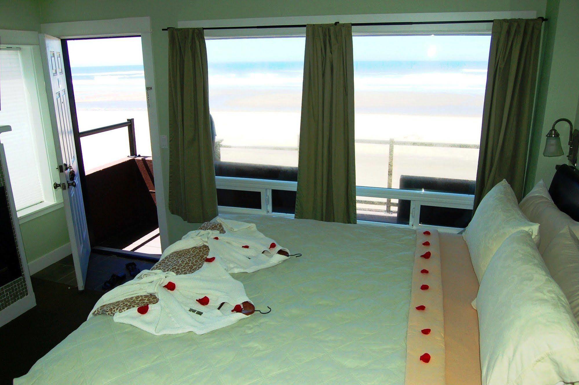 Beachfront Manor Hotel مدينة لينكولن المظهر الخارجي الصورة